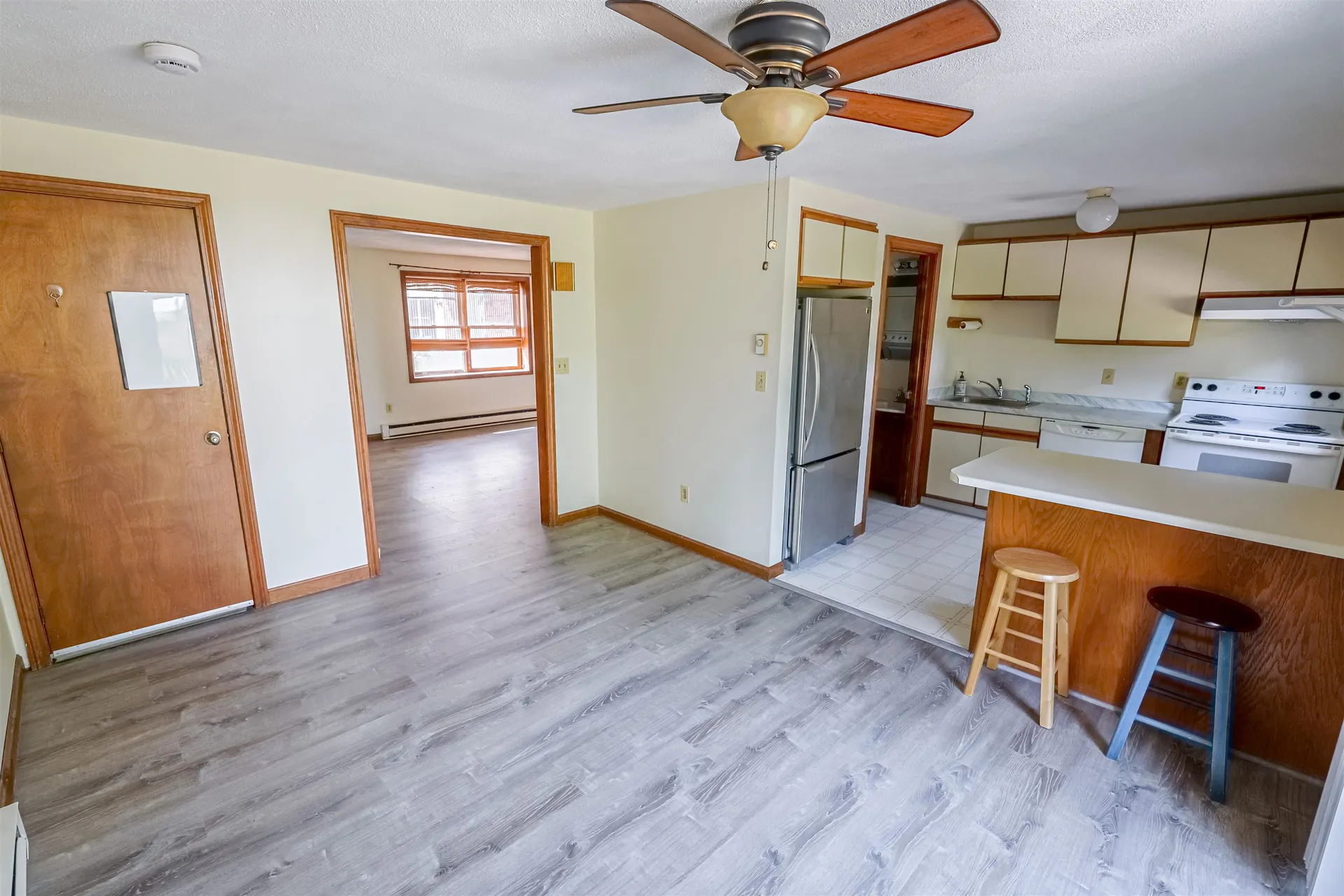 38 Stonegate Lane Derry NH 03036