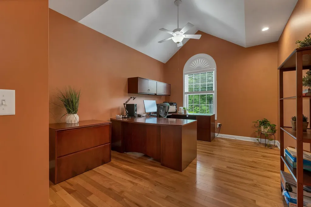 32 Mcintosh Road Danville NH 03819