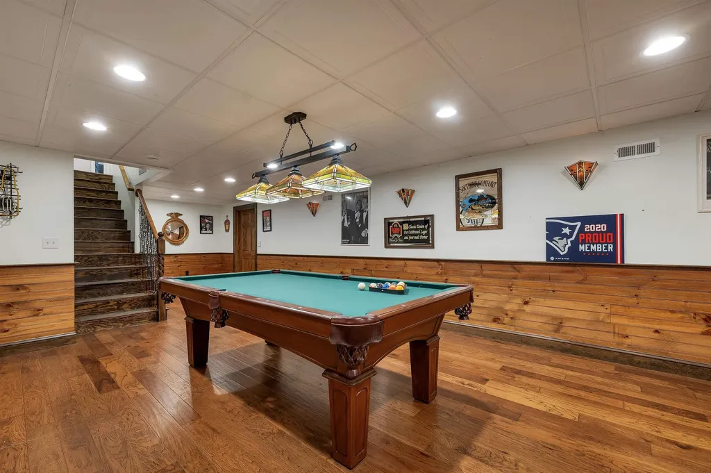 32 Mcintosh Road Danville NH 03819