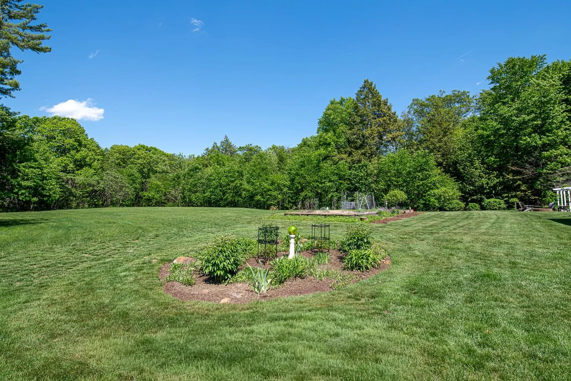 32 Mcintosh Road Danville NH 03819