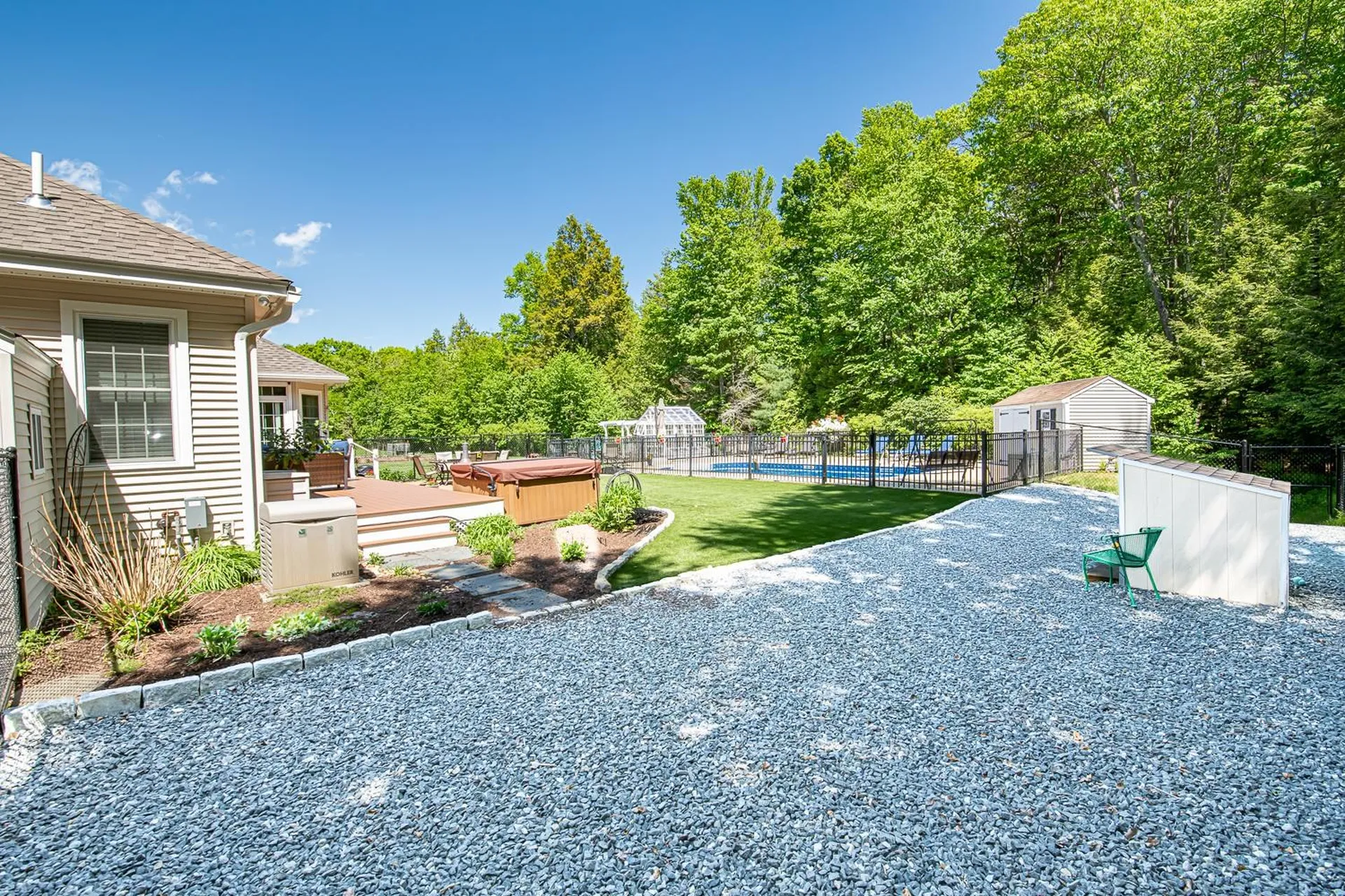 32 Mcintosh Road Danville NH 03819
