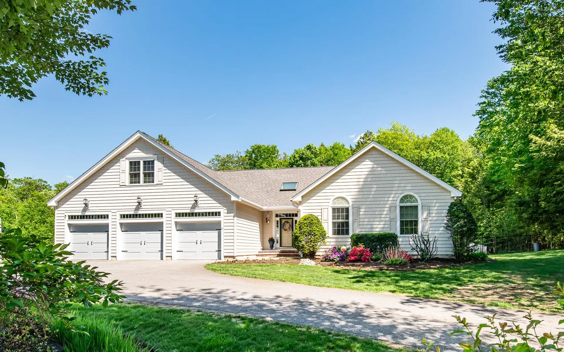 32 Mcintosh Road Danville NH 03819