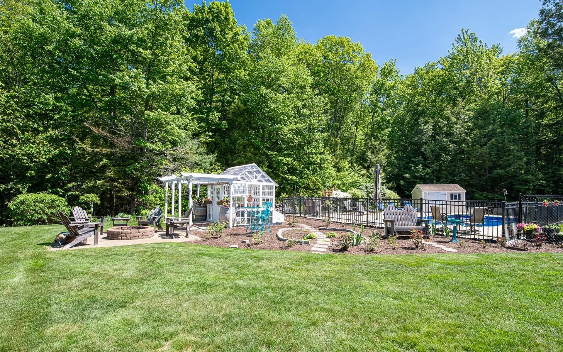 32 Mcintosh Road Danville NH 03819