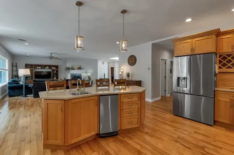 32 Mcintosh Road Danville NH 03819