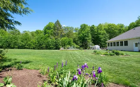 32 Mcintosh Road Danville NH 03819