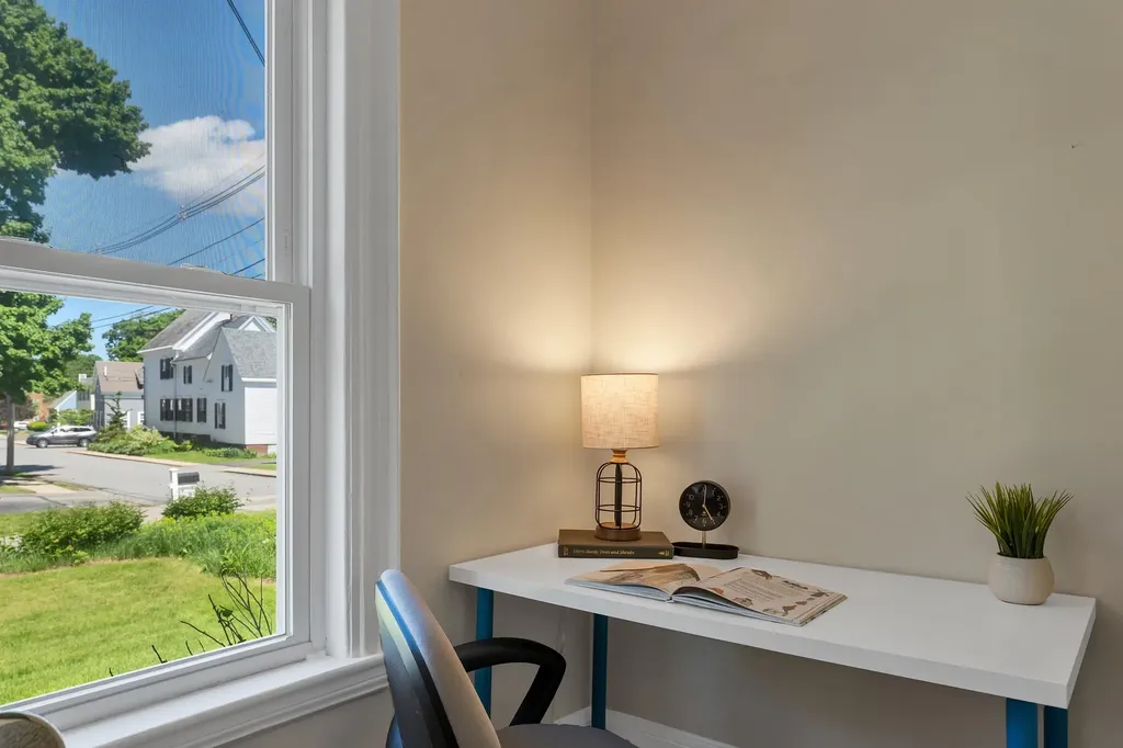 23 Chester Street Amesbury MA 01913