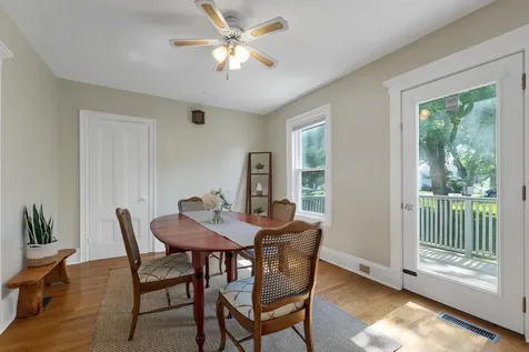 23 Chester Street Amesbury MA 01913