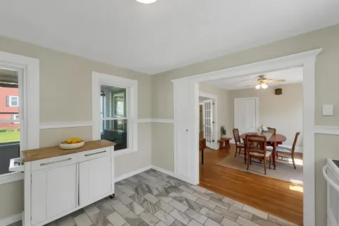 23 Chester Street Amesbury MA 01913