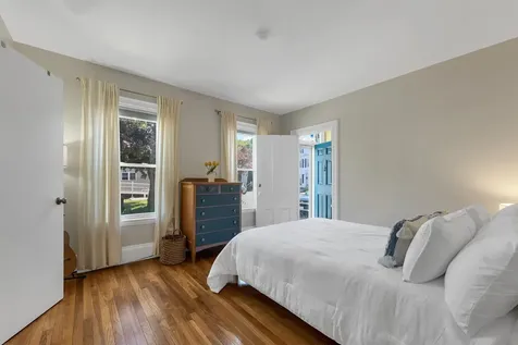 23 Chester Street Amesbury MA 01913