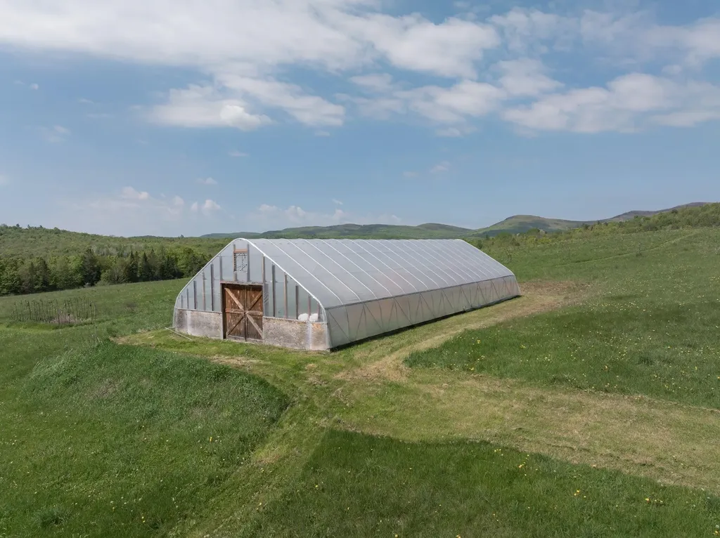 2486 Peak Road Wheelock VT 05851