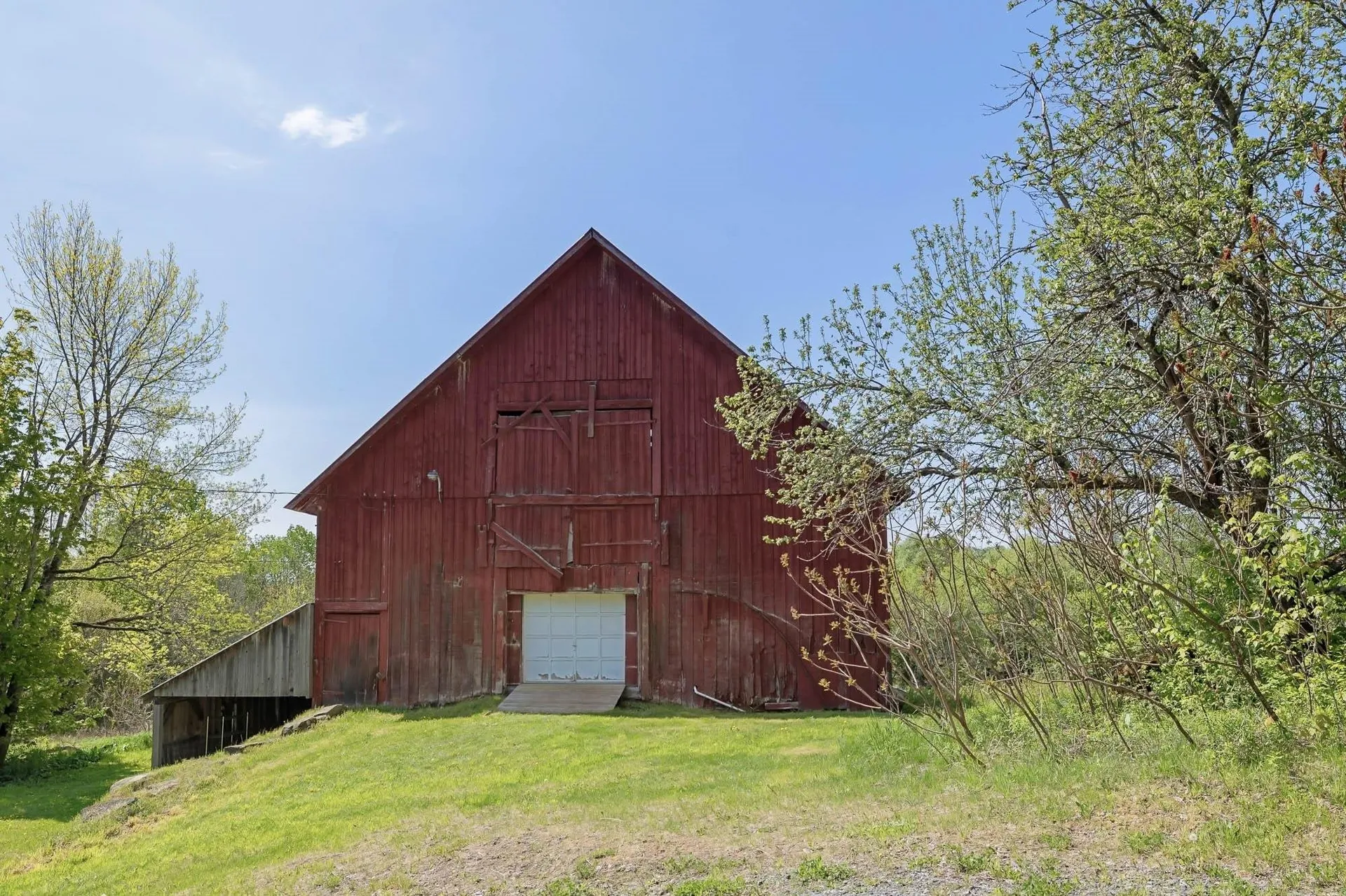 2486 Peak Road Wheelock VT 05851