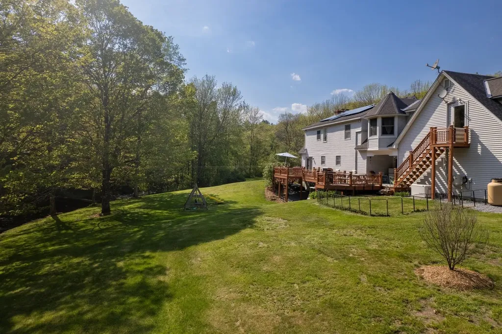 416 East Street Middletown Springs VT 05757