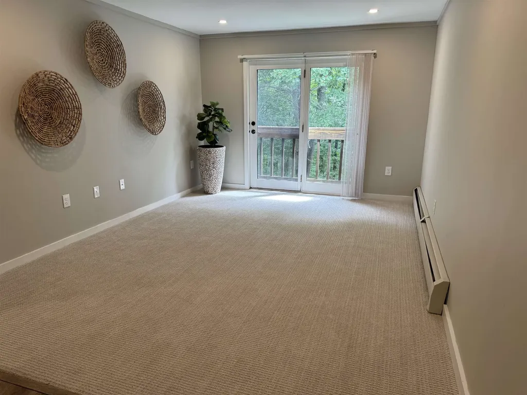 30 Wolf Road Lebanon NH 03766