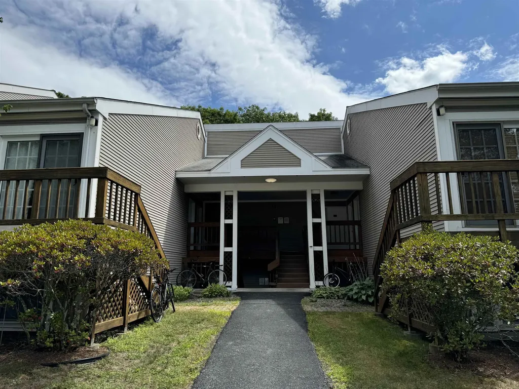 30 Wolf Road Lebanon NH 03766