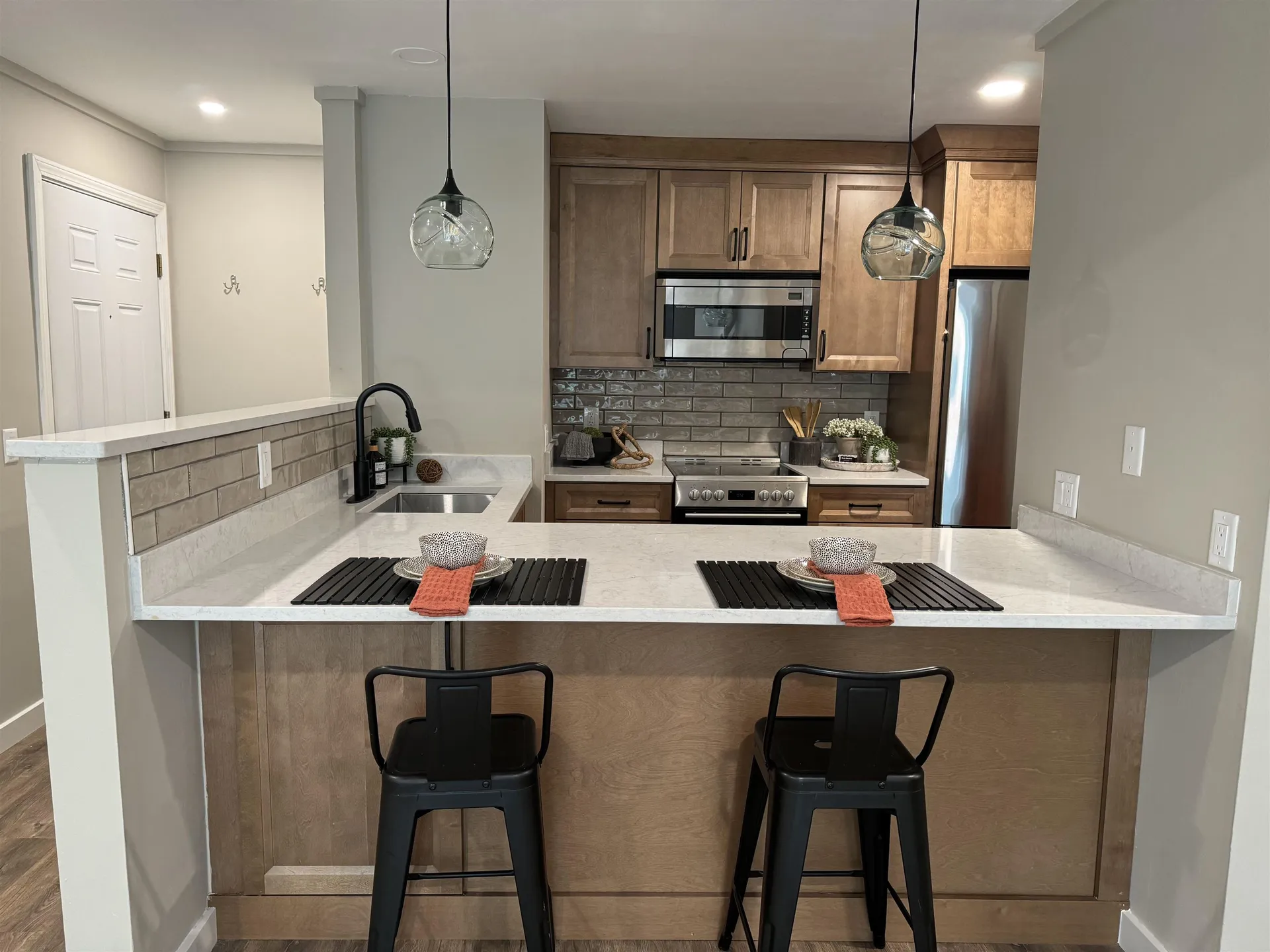 30 Wolf Road Lebanon NH 03766
