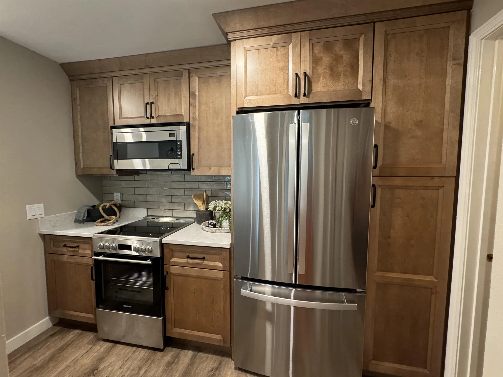 30 Wolf Road Lebanon NH 03766
