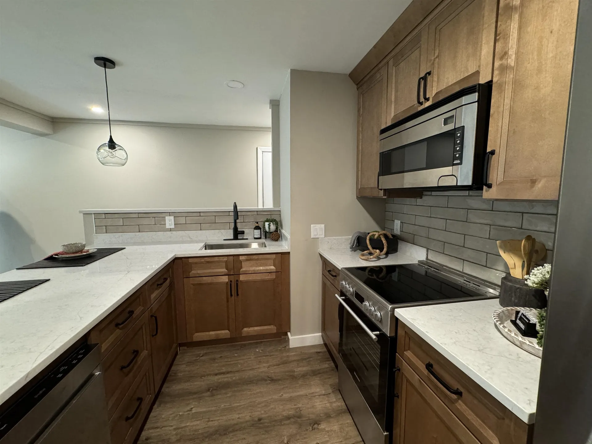 30 Wolf Road Lebanon NH 03766