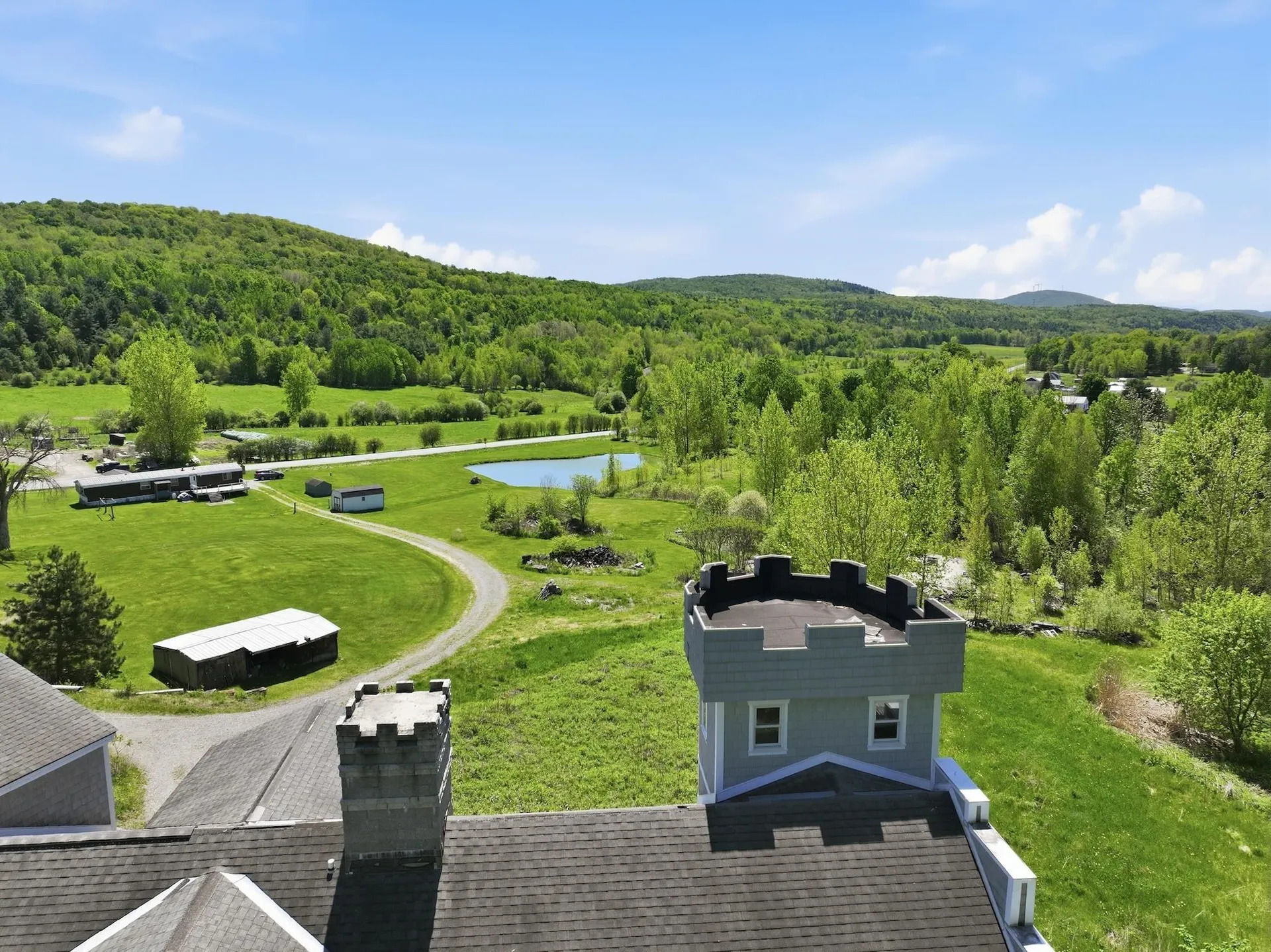 2437 Oakland Station Road Georgia VT 05478