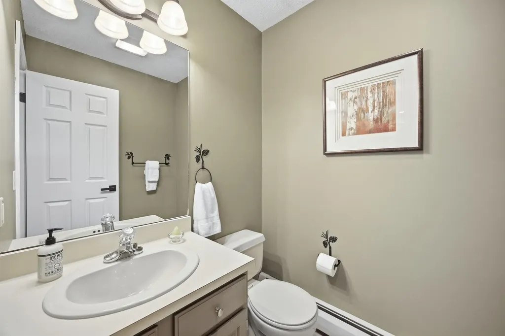 11 Woodsview Lane Lincoln NH 03251