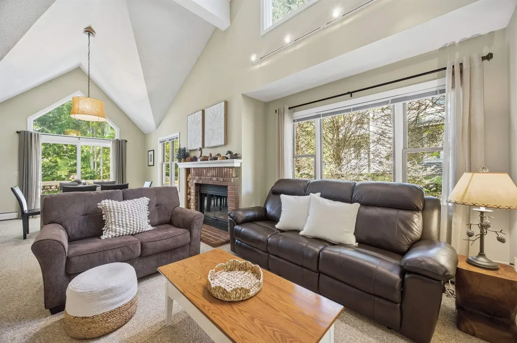 11 Woodsview Lane Lincoln NH 03251