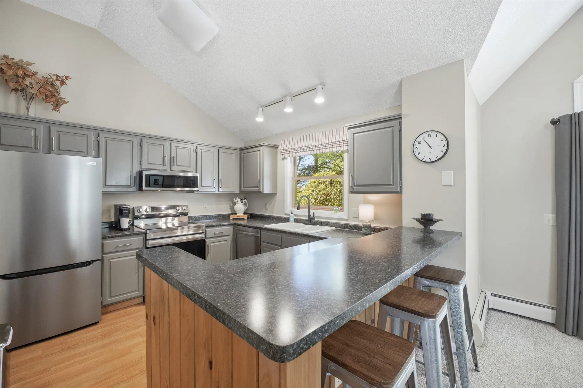 11 Woodsview Lane Lincoln NH 03251