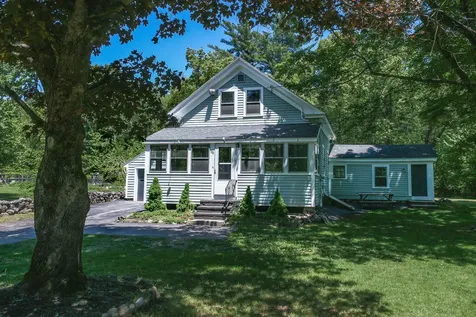 98 Haverhill Road Salem NH 03079
