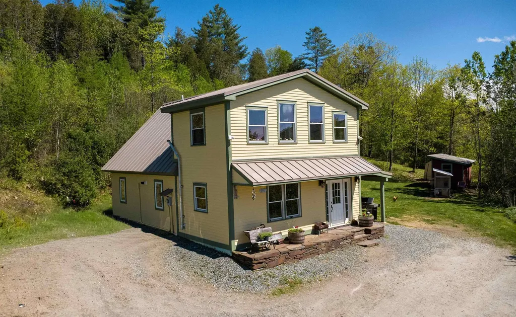 197 Waterford Hollow Lane Waterford VT 05819