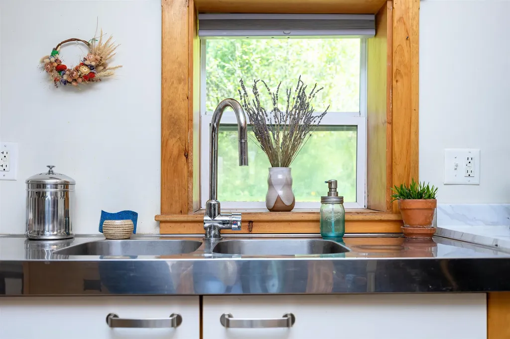 197 Waterford Hollow Lane Waterford VT 05819