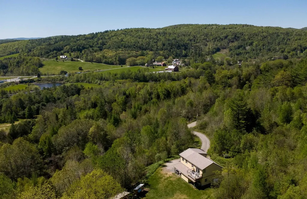 197 Waterford Hollow Lane Waterford VT 05819
