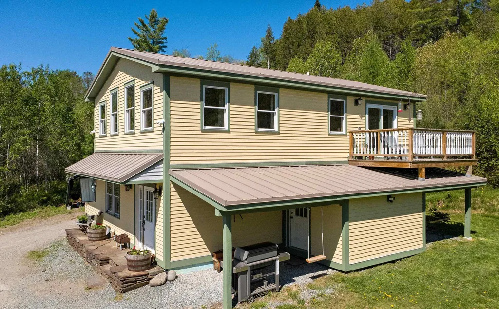 197 Waterford Hollow Lane Waterford VT 05819