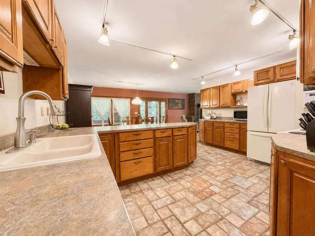 244 Walpole Valley Road Alstead NH 03602