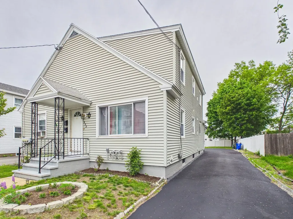 852 Clay Street Manchester NH 03103
