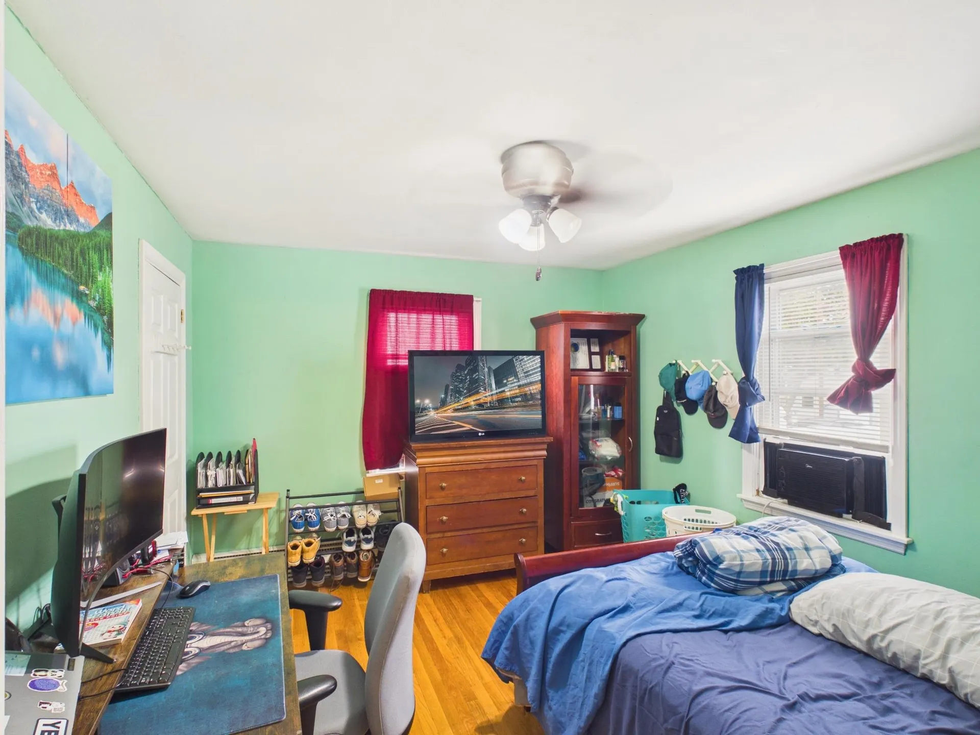 852 Clay Street Manchester NH 03103