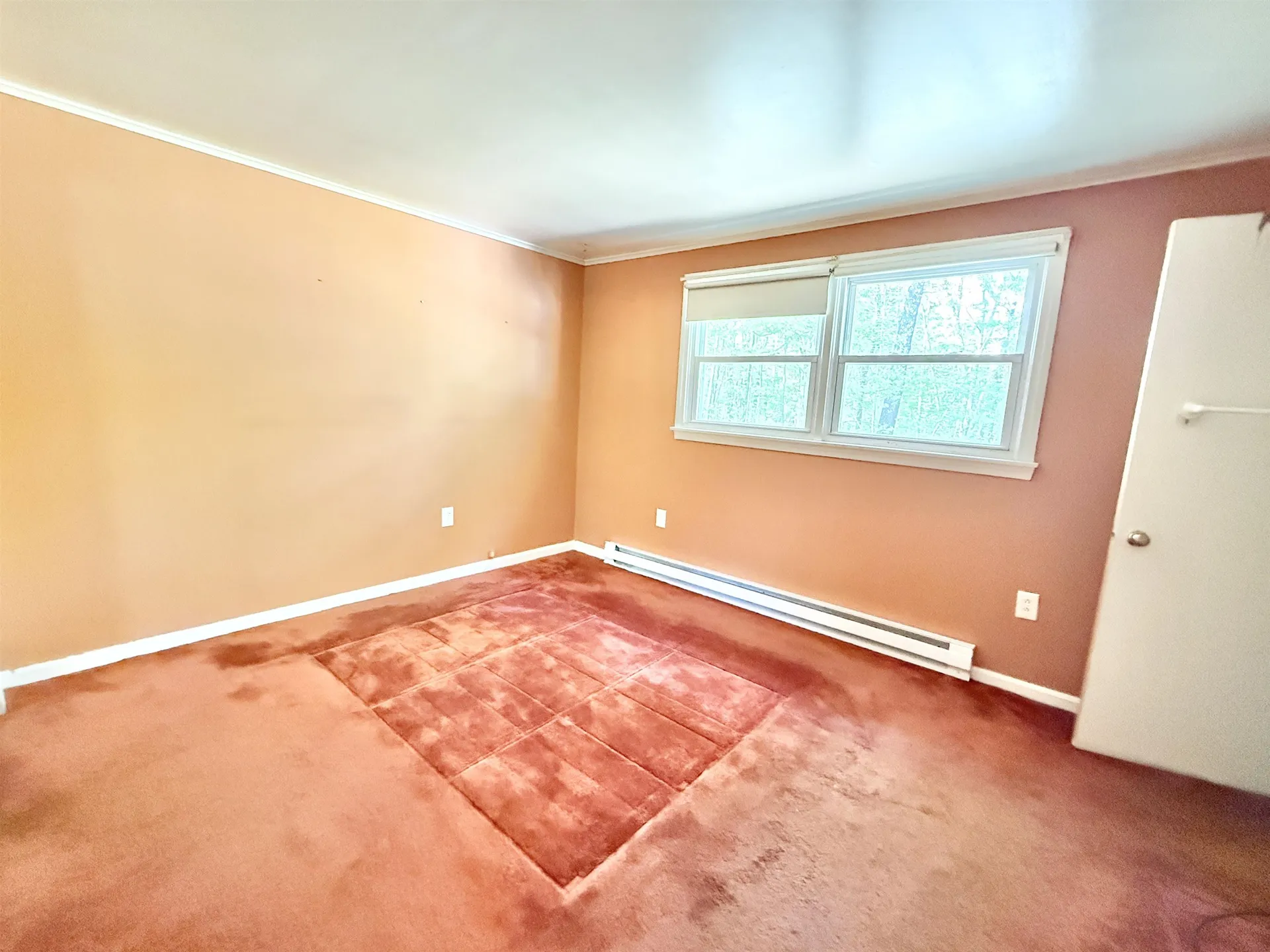 4 Rita Avenue Pelham NH 03076