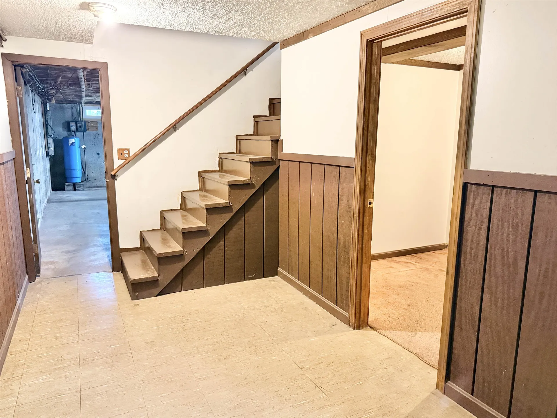 4 Rita Avenue Pelham NH 03076
