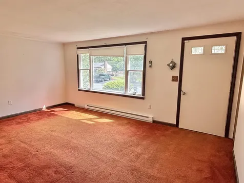 4 Rita Avenue Pelham NH 03076