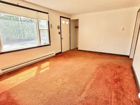 4 Rita Avenue Pelham NH 03076