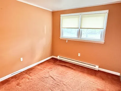 4 Rita Avenue Pelham NH 03076