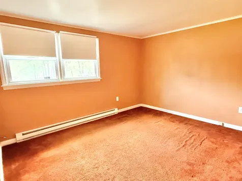 4 Rita Avenue Pelham NH 03076