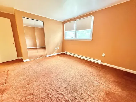 4 Rita Avenue Pelham NH 03076