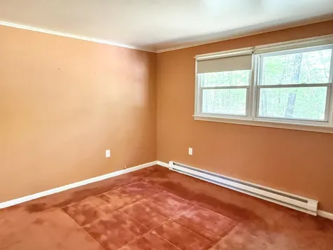 4 Rita Avenue Pelham NH 03076