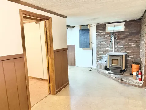 4 Rita Avenue Pelham NH 03076