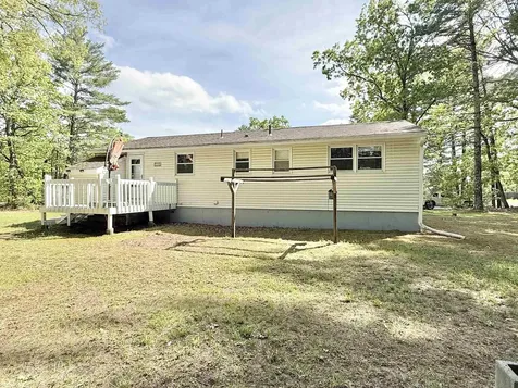 4 Rita Avenue Pelham NH 03076