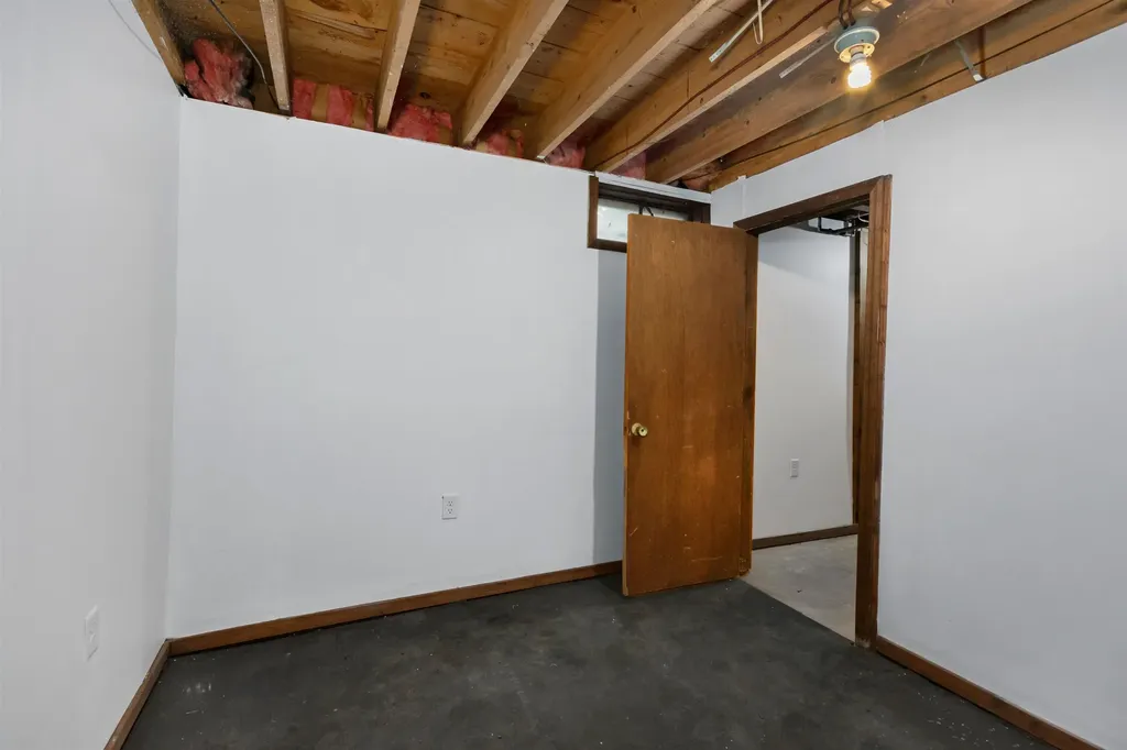 14 Oliver Drive Hudson NH 03051