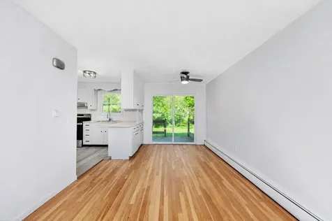 14 Oliver Drive Hudson NH 03051
