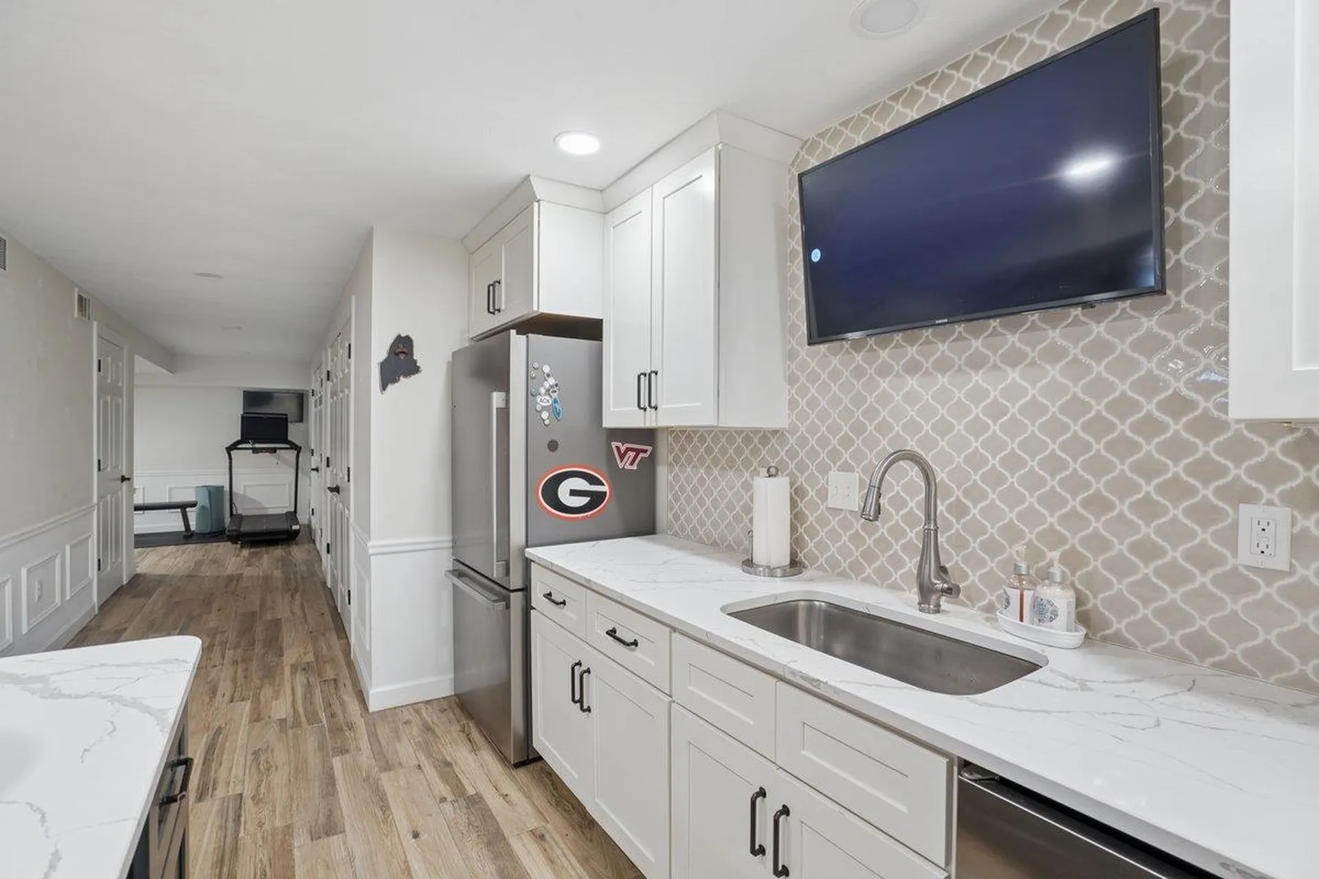 5 Spring Hill Road Bedford NH 03110