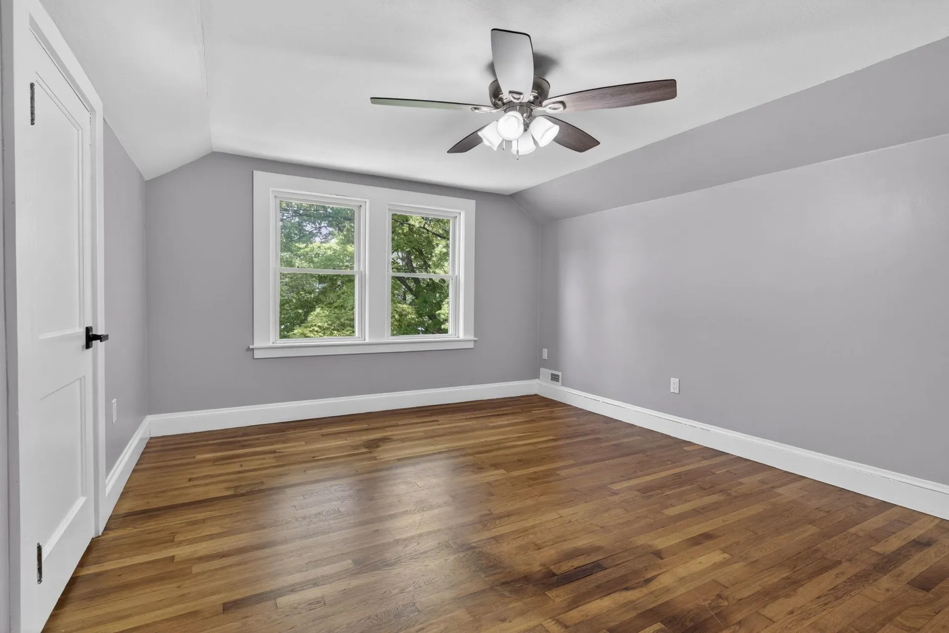 58 Lowell Road Hudson NH 03051