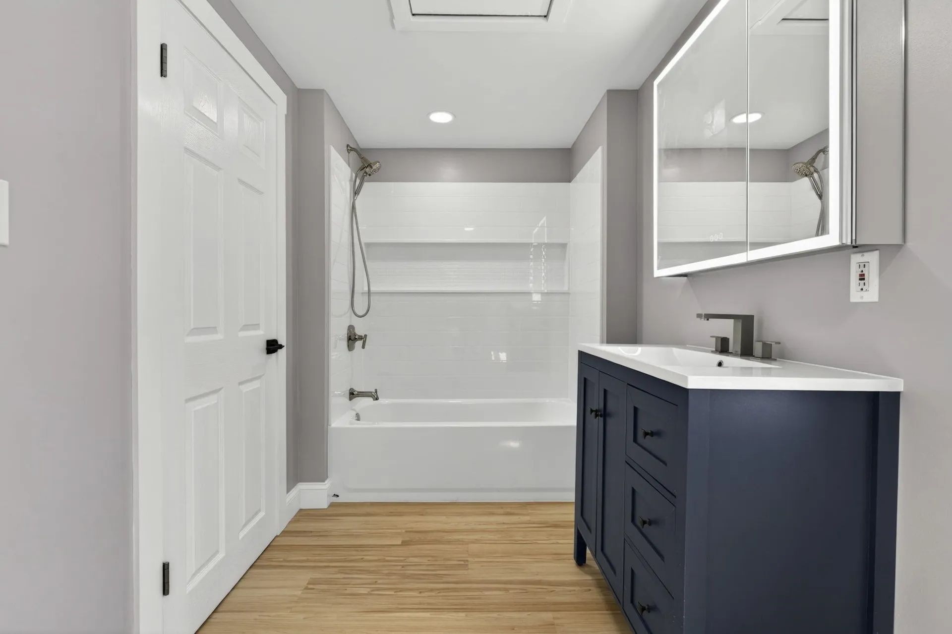 58 Lowell Road Hudson NH 03051