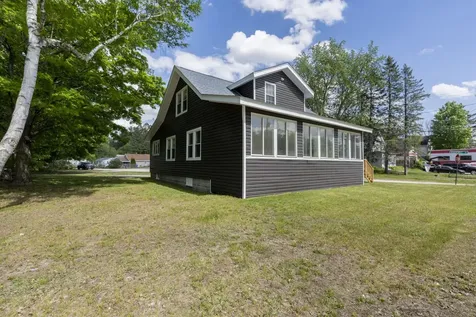 58 Lowell Road Hudson NH 03051