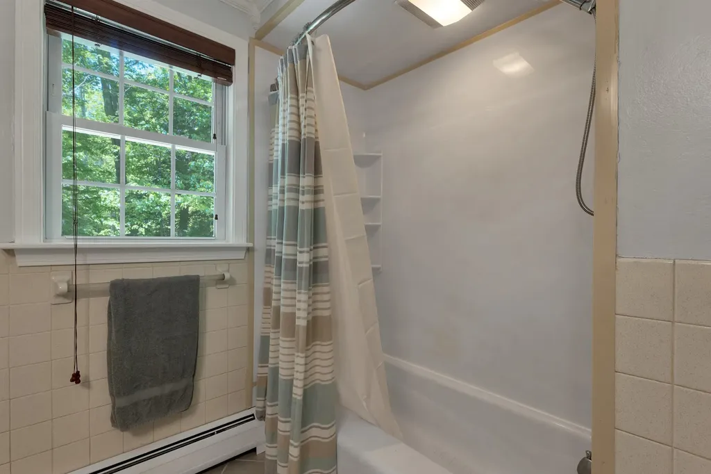 3 Forest Lane Boscawen NH 03303